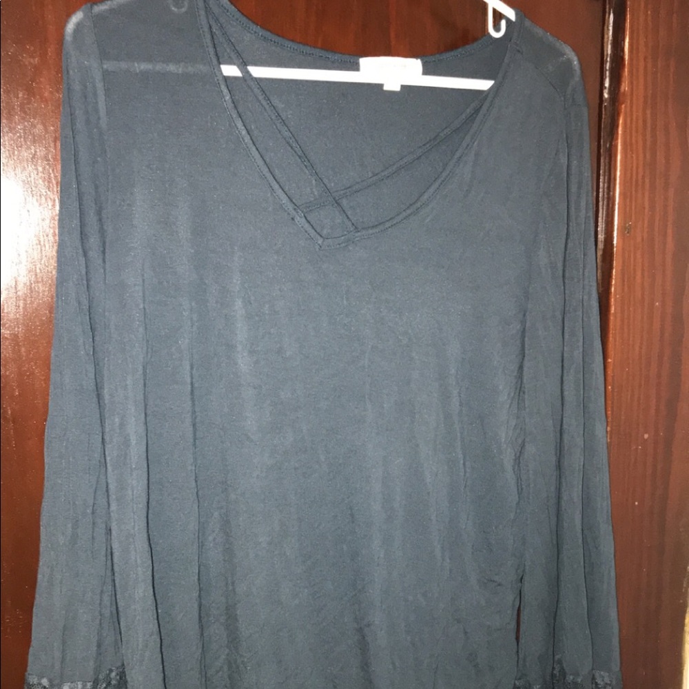 Long sleeve shirt
